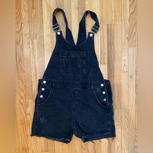 TopShop Women’s Black Distressed Denim Shortalls Size 8 (Medium)